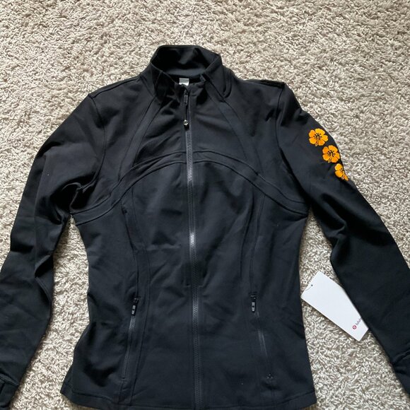 LULULEMON DEFINE JACKET LUON EXCLUSIVE HAWAII COLLECTION, HIBISCUS FLOWERS. BLAC - Picture 5 of 12